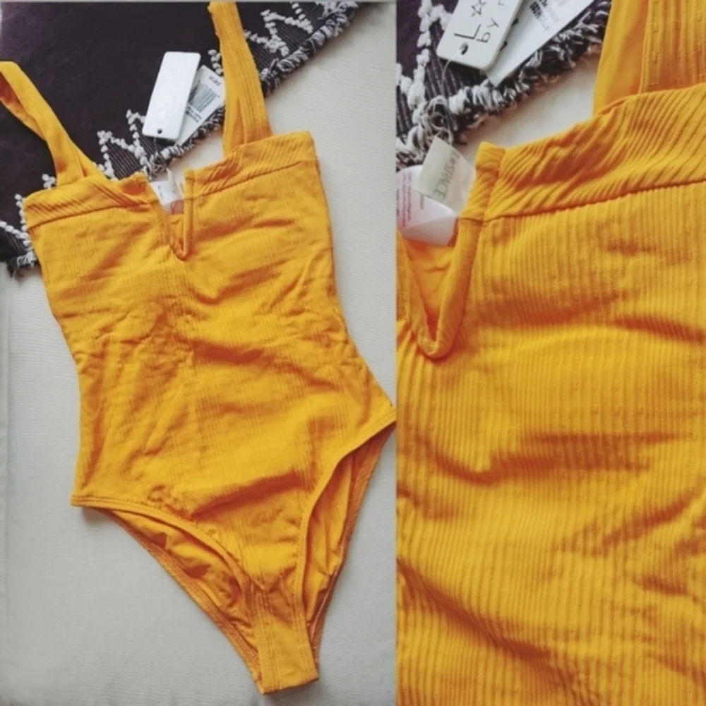 L*Space Cha Chacha One Piece Swimsuit Yellow Mango - Picture 6 of 9